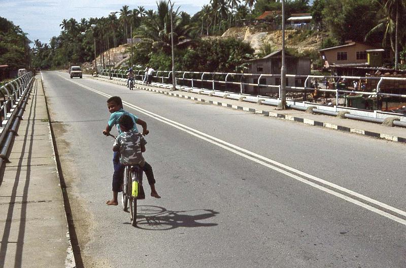 WT 0700 115-07 Malaysia.jpg